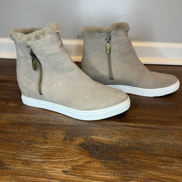 Blondo Waterproof Glade Ankle Boots, Mushroom Suede, Womens size 7.5 M - Picture 1 of 9